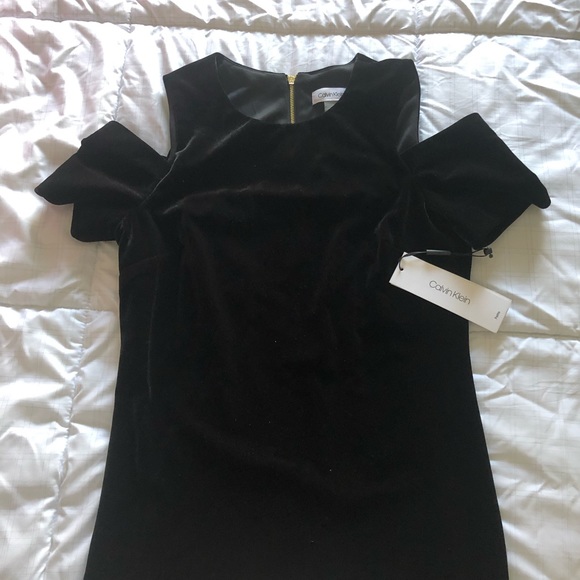 NWT Calvin Klein cold shoulder LBD - Picture 2 of 2